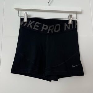 Nike Pro shorts 3” size S